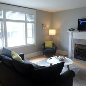 Beautiful, Clean, Quiet 2 Br-in Downtown Ottawa. Parking, Wifi And Netflix Included Ottawa